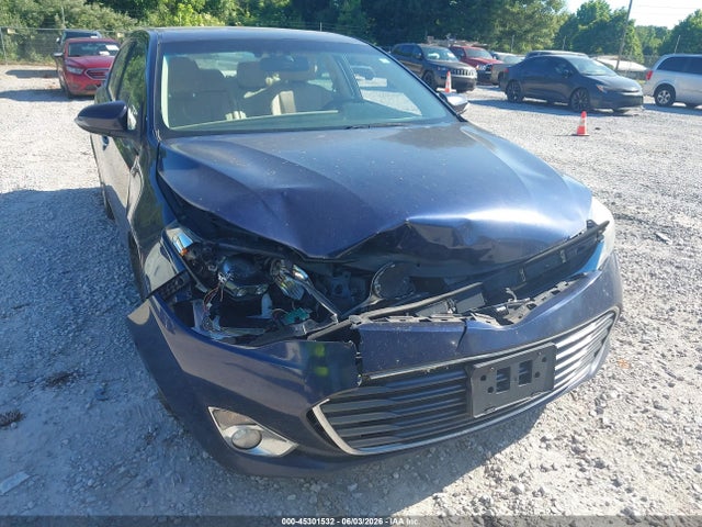 Toyota Avalon Hybrid Limited