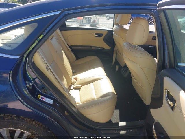 Toyota Avalon Hybrid Limited