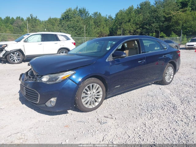 Toyota Avalon Hybrid Limited