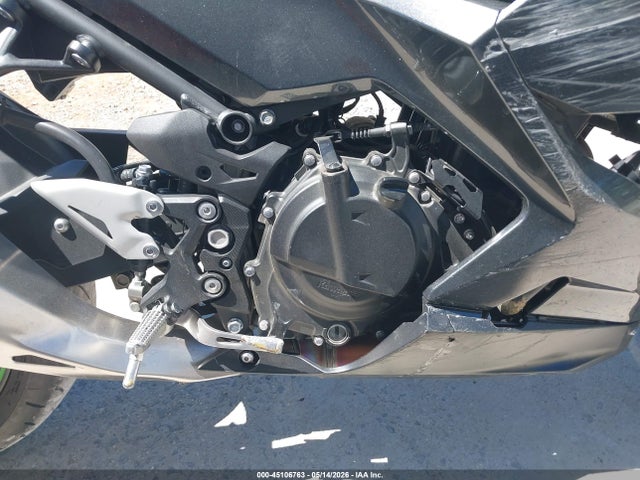 Kawasaki Ex400