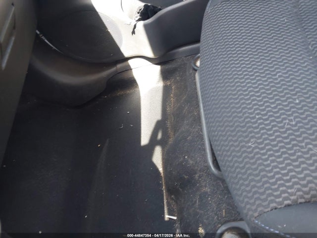 Nissan LEAF S