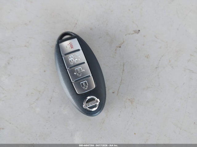 Nissan LEAF S