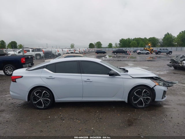 Nissan Altima Sr Fwd
