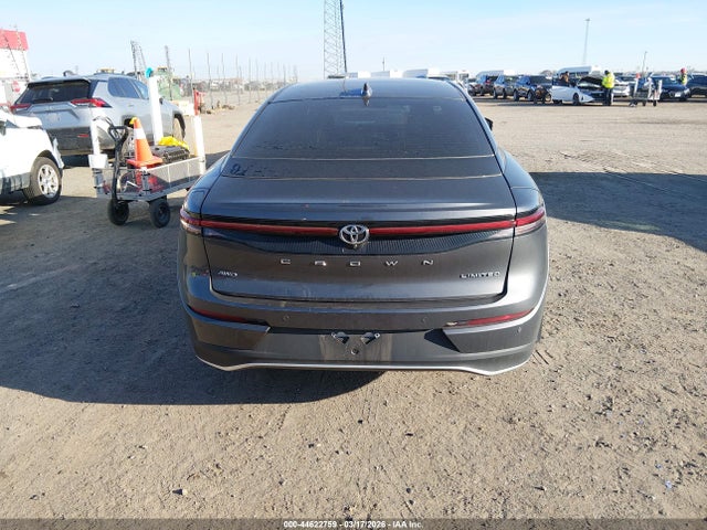 Toyota Crown Limited