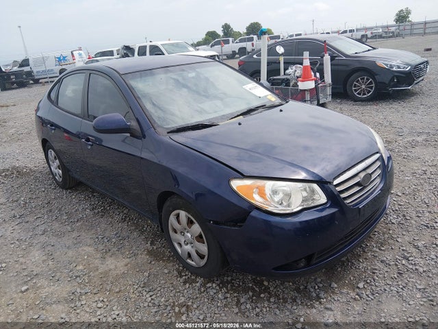 Salvage Hyundai ELANTRA Image