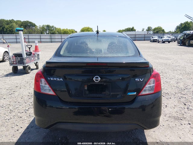 Nissan Versa 1.6 Sv
