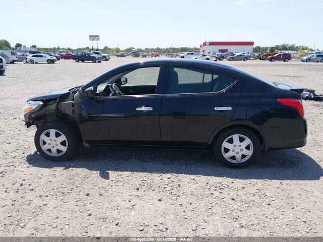 Nissan Versa 1.6 Sv