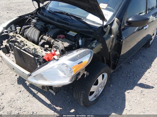Nissan Versa 1.6 Sv