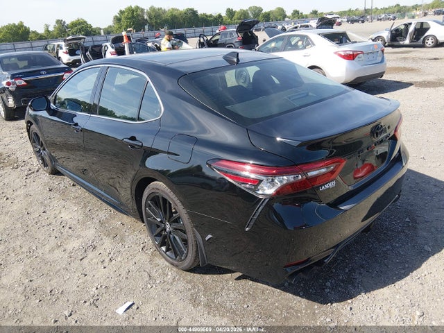 Toyota Camry Xse