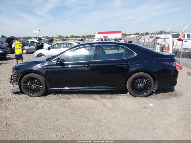Toyota Camry Xse
