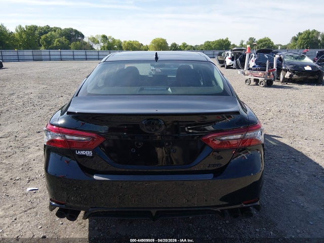 Toyota Camry Xse