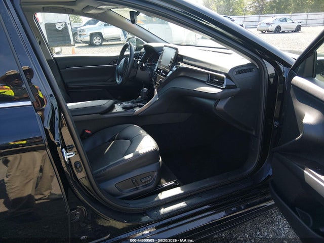 Toyota Camry Xse