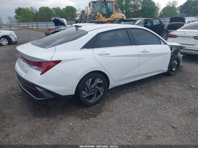 Hyundai ELANTRA Limited