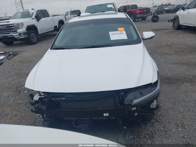 Hyundai ELANTRA Limited