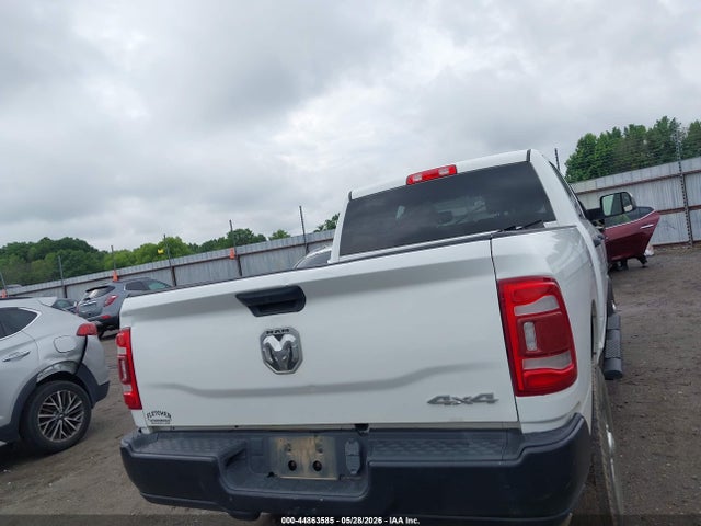 Ram 2500 Tradesman  4x4 6'4 Box