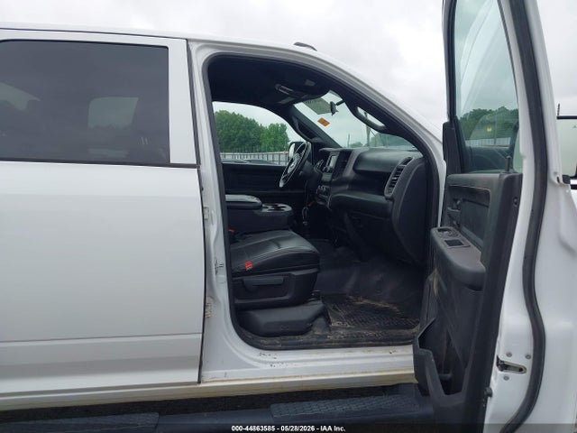 Ram 2500 Tradesman  4x4 6'4 Box