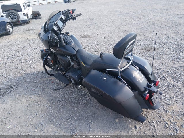 Indian Motorcycle Co. Chieftain Dark Horse