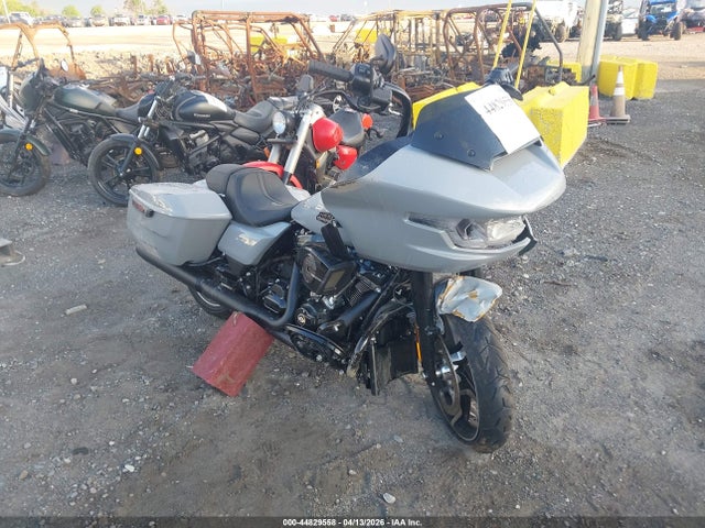 Salvage Harley-Davidson Fltrx Image