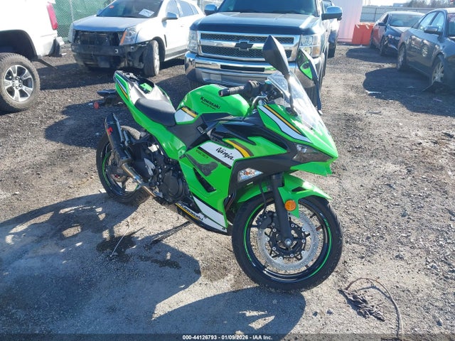 Salvage Kawasaki Ex500 Image