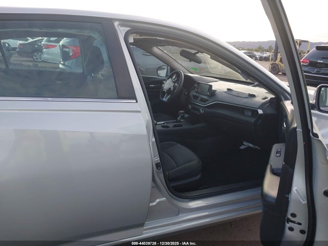 Nissan Altima S Fwd