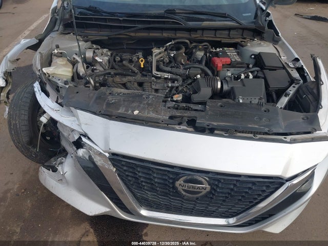 Nissan Altima S Fwd