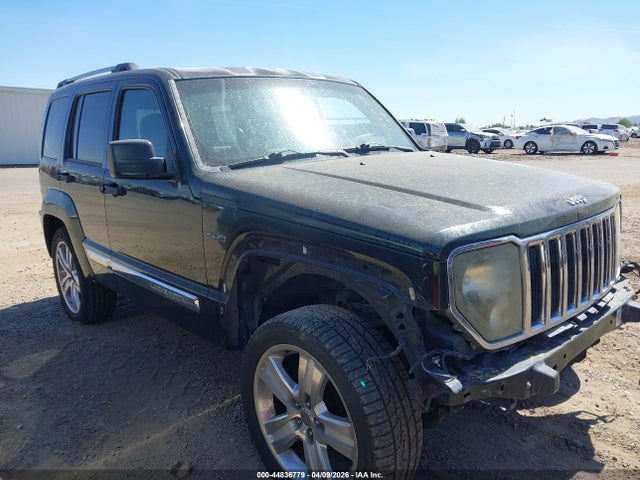 Salvage Jeep Liberty Image
