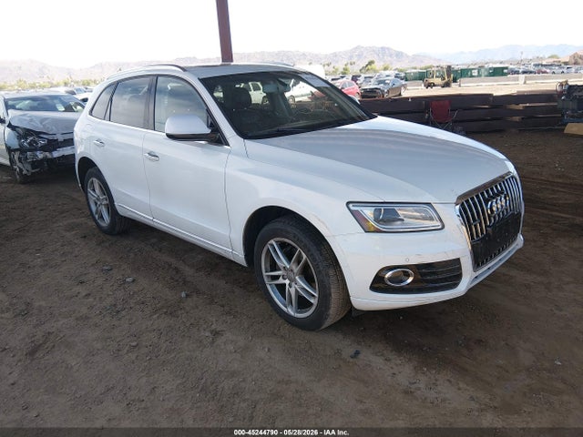 Salvage Audi Q5 Image