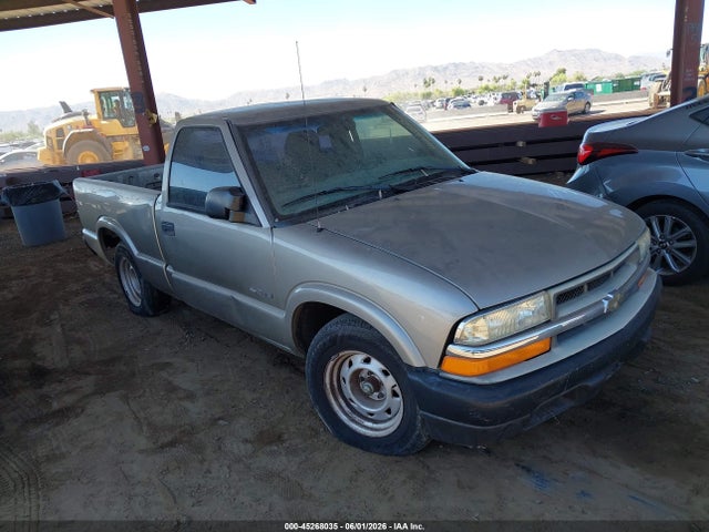 Salvage Chevrolet S-10 Image