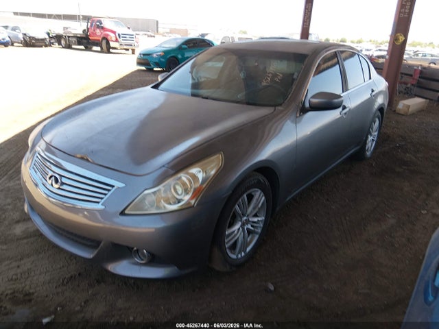 INFINITI G37 Journey