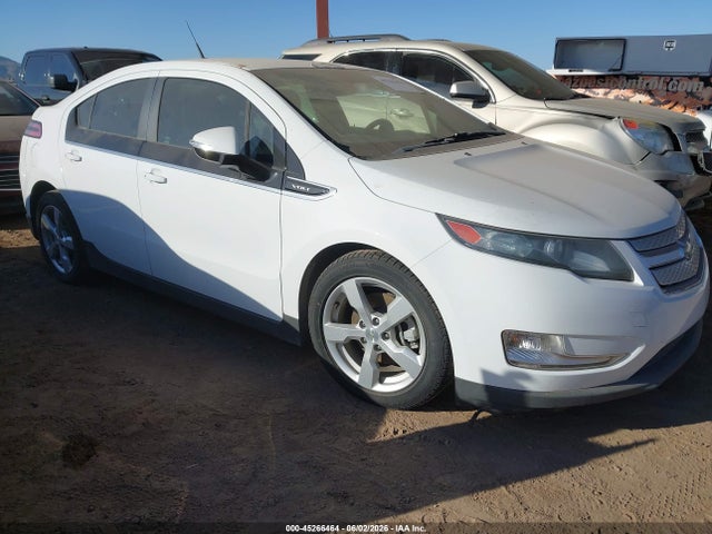 Salvage Chevrolet Volt Image