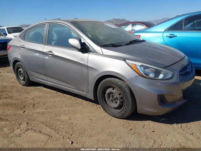 Salvage Hyundai ACCENT Image