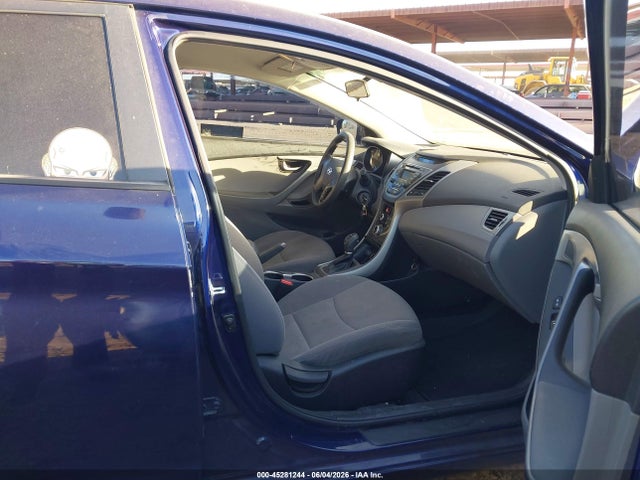 Hyundai ELANTRA Se
