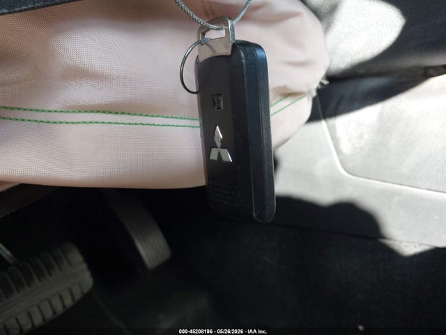Mitsubishi Outlander Se