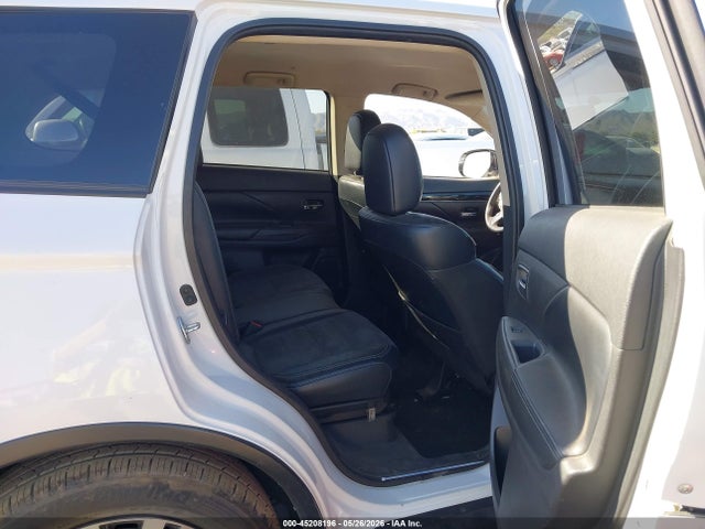 Mitsubishi Outlander Se
