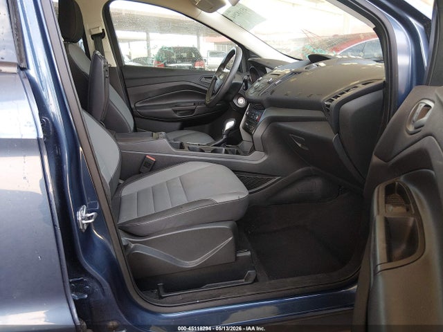 Ford Escape S