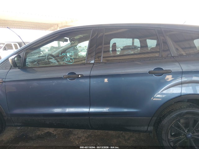 Ford Escape S