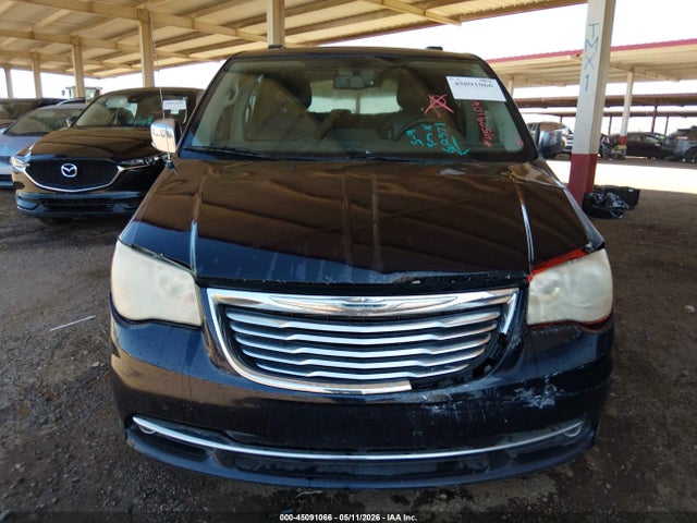 Chrysler Town & Country Touring-l