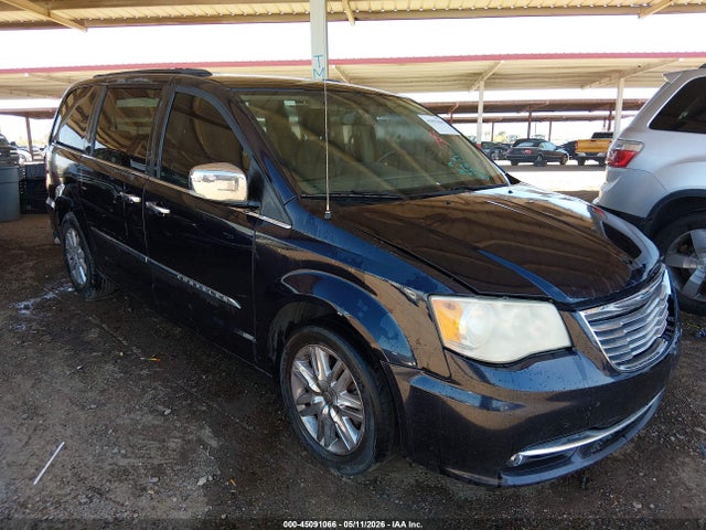 Salvage Chrysler Town & Country Image