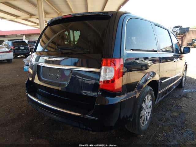 Chrysler Town & Country Touring-l