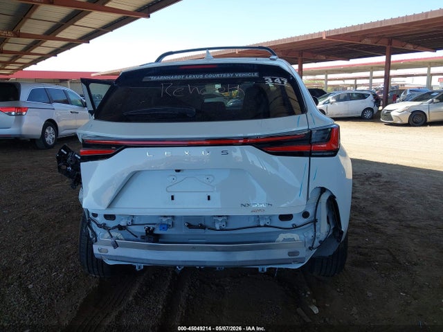 Lexus NX Premium