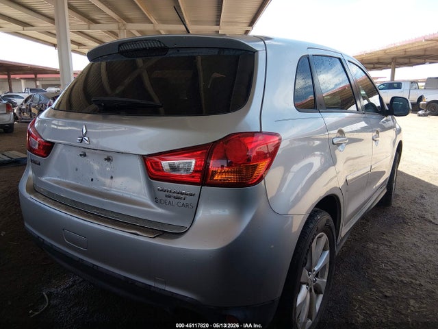 Mitsubishi Outlander Es