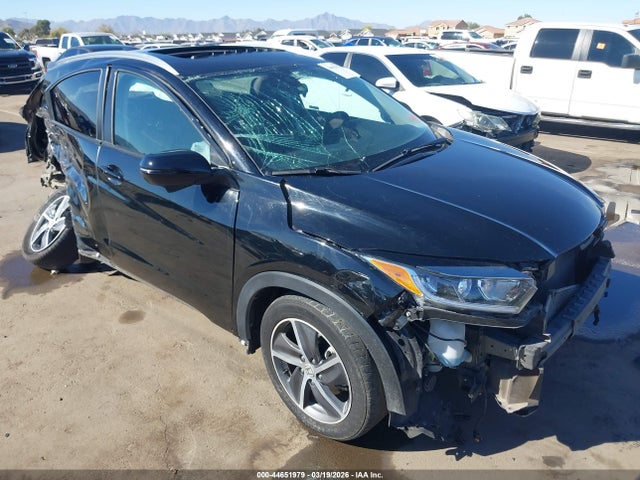 Salvage Honda HR-V Image
