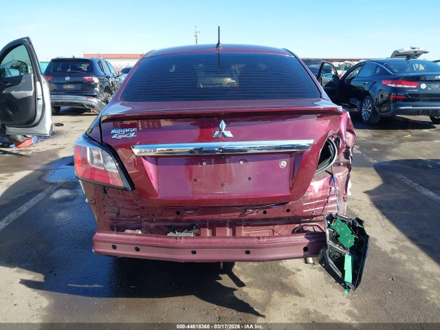 Mitsubishi Mirage Es
