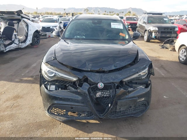 Alfa Romeo Stelvio Ti Awd