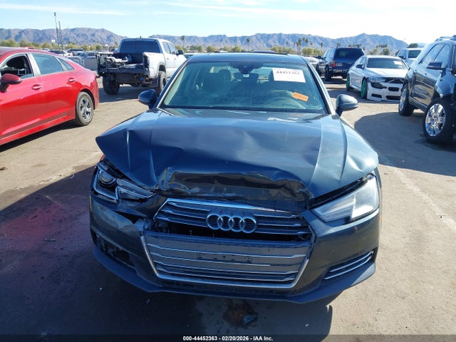 Audi A4 2.0t Ultra Premium