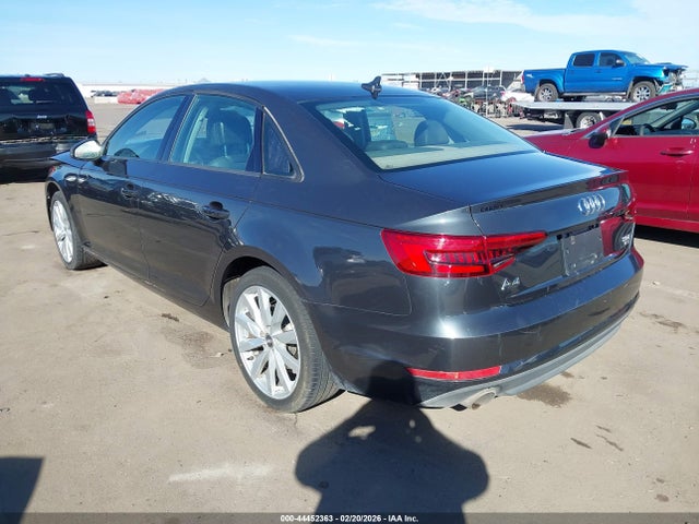 Audi A4 2.0t Ultra Premium