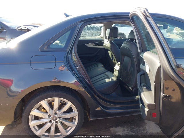 Audi A4 2.0t Ultra Premium