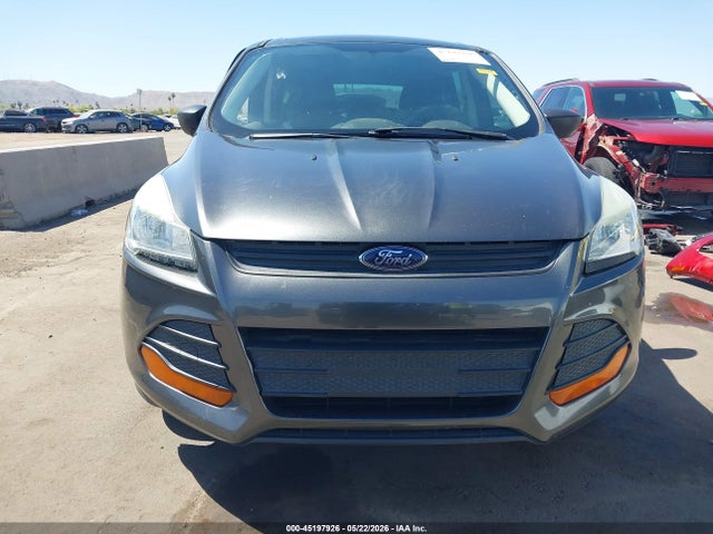 Ford Escape S