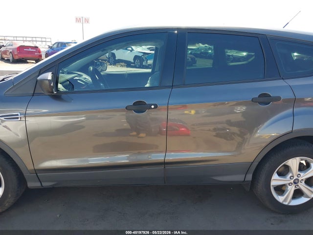 Ford Escape S