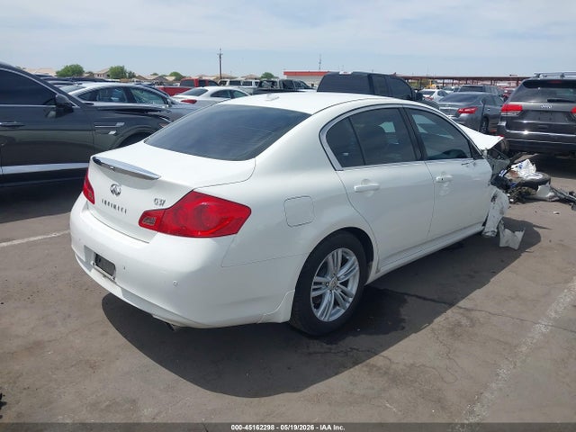 INFINITI G37 Journey